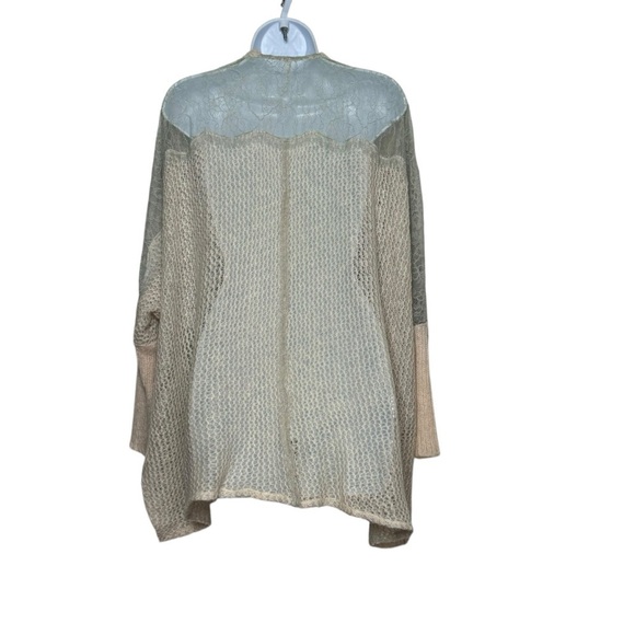 Free People Lace Back Inset Knit Oversized Cardigan Sweater SZ. XS - Picture 10 of 16
